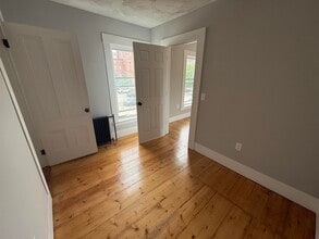 1 Charter St in Exeter, NH - Building Photo - Building Photo
