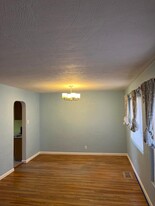 1705 Cagua Dr NE in Albuquerque, NM - Building Photo - Building Photo