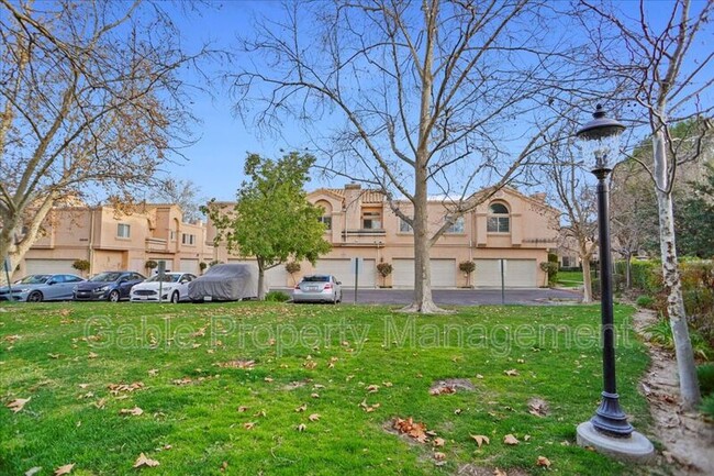 25242 Steinbeck Ave in Stevenson Ranch, CA - Building Photo - Building Photo