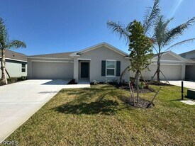 11918 Savanna Lks Blvd in Lehigh Acres, FL - Building Photo