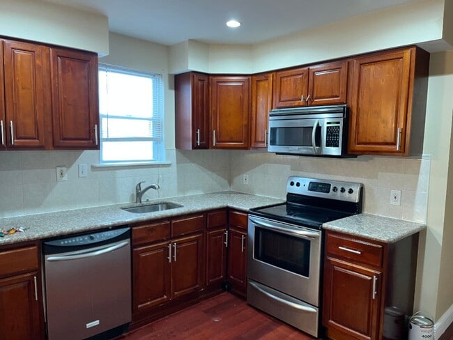 1808 S 17th St, Unit 3rd Floor
