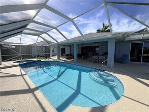 2823 SW 39th Terrace in Cape Coral, FL - Building Photo - Building Photo