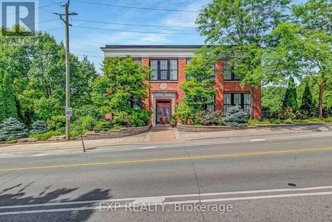 543 Timothy St in Newmarket, ON - Building Photo - Building Photo