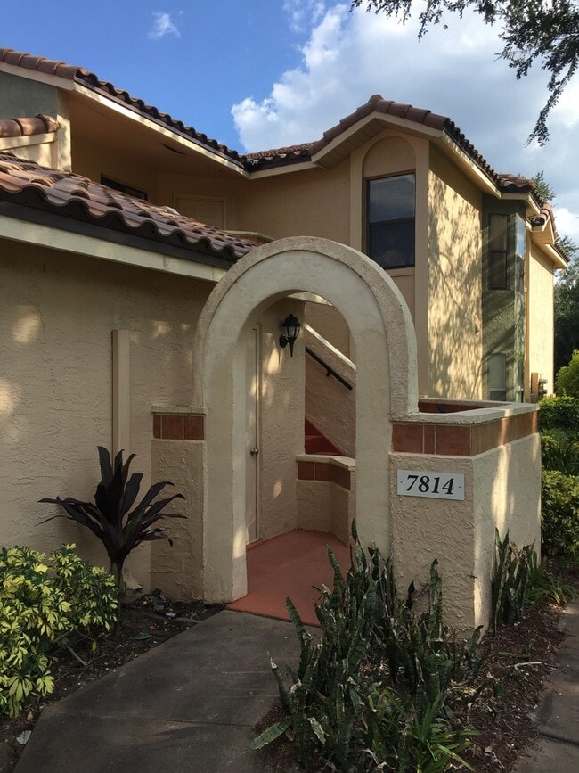 7814 Sugar Brook Ct in Orlando, FL - Building Photo - Building Photo