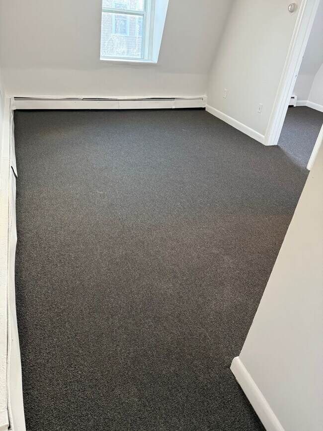 107-111 Brooks St-Unit -107-3 in Boston, MA - Building Photo - Building Photo