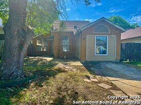 4130 Hunters Sun Dr in San Antonio, TX - Building Photo