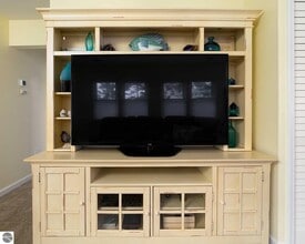 840 Millers Park Rd in Elk Rapids, MI - Building Photo - Building Photo