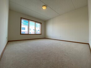 20 S Main St in Mount Prospect, IL - Building Photo - Building Photo