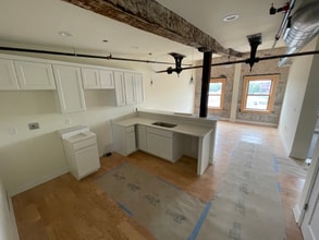 883 Broadway in Albany, NY - Building Photo - Building Photo