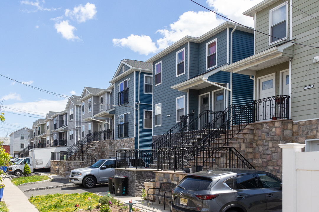 280-230 S Second St in Elizabeth, NJ - Building Photo