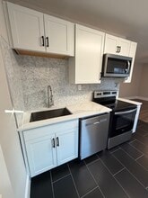 2544 Williams Ave, Unit 2 in Norwood, OH - Foto de edificio - Building Photo