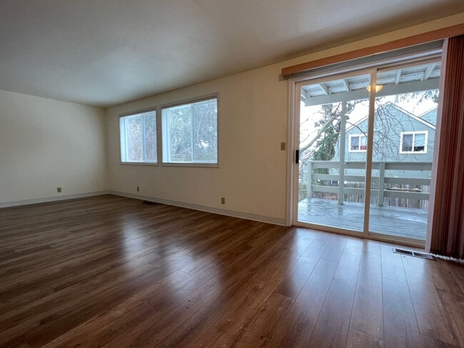620-622 Scenic Dr in Ashland, OR - Building Photo - Building Photo