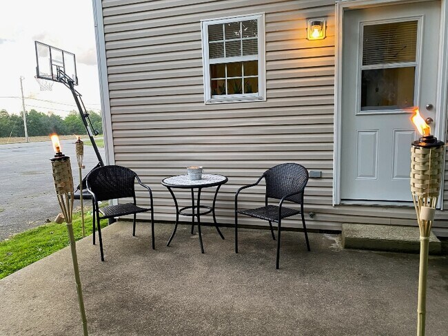 7270 Pea Ridge Rd in Hillsboro, OH - Building Photo - Building Photo