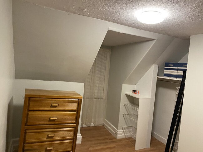 148 Beacon St, Unit room for rent in Worcester, MA - Building Photo - Building Photo