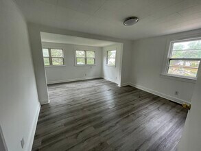 786 Sand Hill Road in Asheville, NC - Building Photo - Building Photo