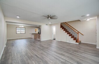 8102 Amelia Rd in Houston, TX - Building Photo - Building Photo