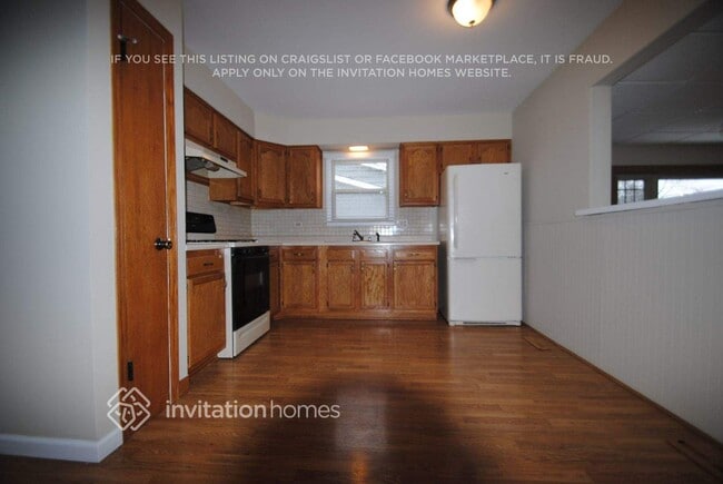 5731 Lancaster Dr in Oak Forest, IL - Building Photo - Building Photo