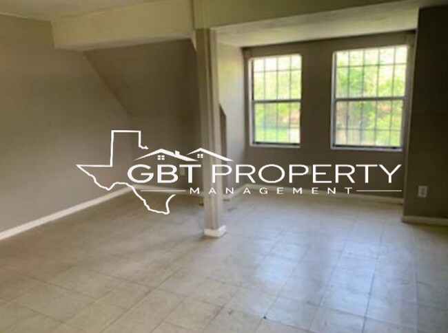 516 W Ave B in Robstown, TX - Building Photo - Building Photo