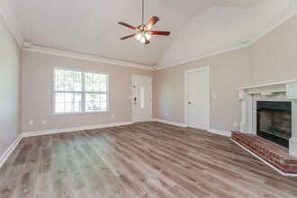 407 Cindi Ct in Smyrna, TN - Building Photo - Building Photo