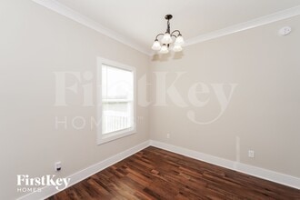 7540 Old Acton Rd in Moody, AL - Foto de edificio - Building Photo