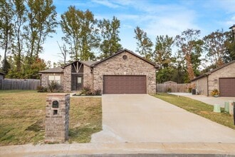 30 Chesapeake Dr in Austin, AR - Building Photo - Building Photo