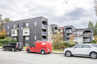 Langley Village in Langley, BC - Building Photo