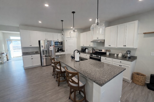 425 Patriots Walke Dr in Suffolk, VA - Foto de edificio - Building Photo