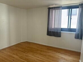 522 Gregory Ave in Weehawken, NJ - Building Photo - Building Photo