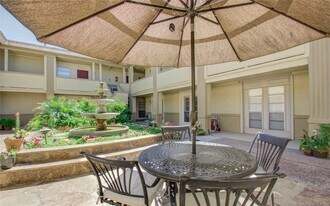 4727 W Alabama St in Houston, TX - Building Photo