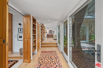 1827 Old Ranch Rd in Los Angeles, CA - Building Photo - Building Photo