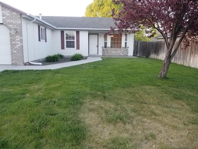 property at 14220 Shenandoah St