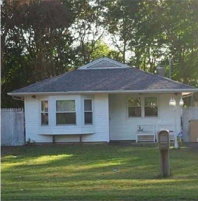 property at 131 Mastic Beach Rd