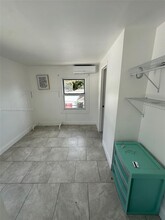 225 NE 56th St in Miami, FL - Building Photo - Building Photo