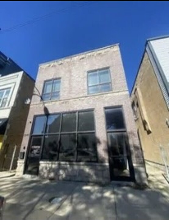 3648 W Belmont Ave in Chicago, IL - Building Photo