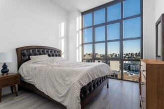 11-16 Main Avenue in Queens, NY - Foto de edificio - Building Photo