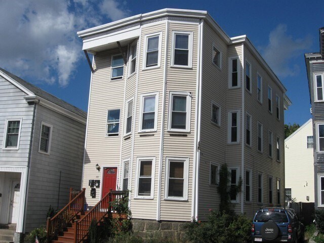 144 Bridge St-Unit -2 in Salem, MA - Building Photo