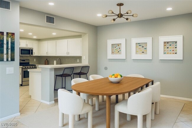 10809 Garden Mist Dr