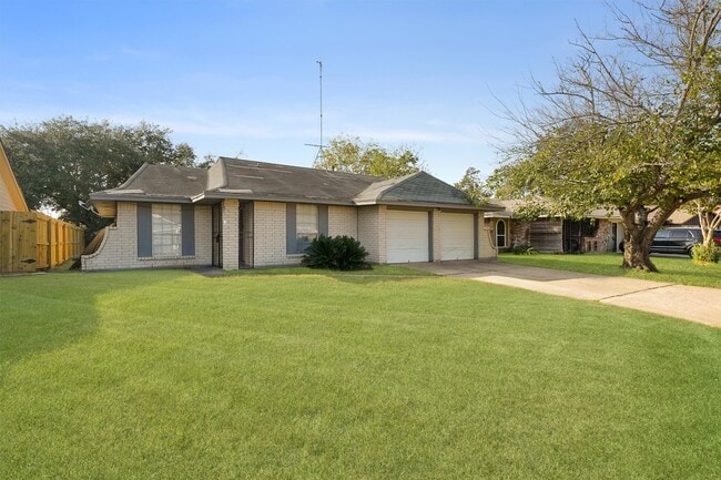 10407 Lantry Way in Houston, TX - Building Photo - Building Photo