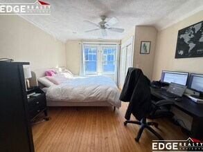 11 Mapleton St, Unit 3 in Boston, MA - Building Photo - Building Photo