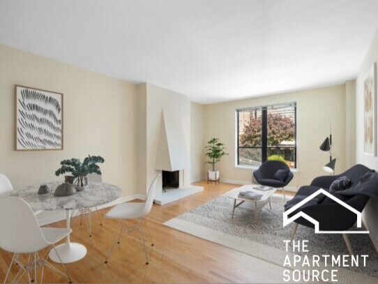 1427 N Dearborn St, Unit D1