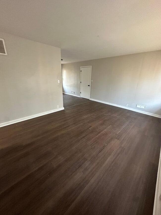 11103 Bristol Terrace in Kansas City, MO - Building Photo - Building Photo