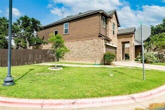 3451 Mayfield Ranch Blvd in Round Rock, TX - Building Photo - Building Photo