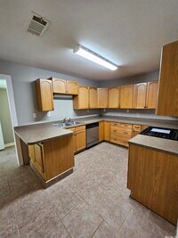 13716 W Sardis Rd photo'