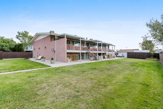 7070 Utica St in Westminster, CO - Building Photo - Building Photo