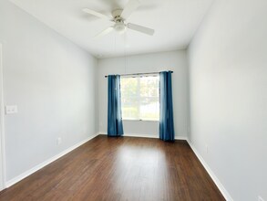 4089 Shade Tree Ln in Lakeland, FL - Building Photo - Building Photo