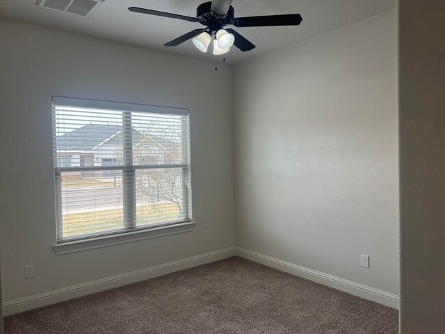 2507 111th St in Lubbock, TX - Foto de edificio - Building Photo