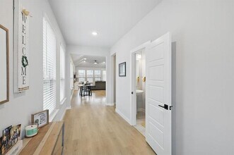 1104 Silverthorne Trl in Justin, TX - Building Photo - Building Photo