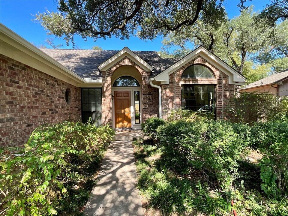 15702 Racine Cove in Austin, TX - Building Photo