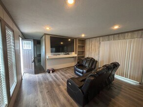 8907 Deerwood Dr in North Charleston, SC - Building Photo - Building Photo