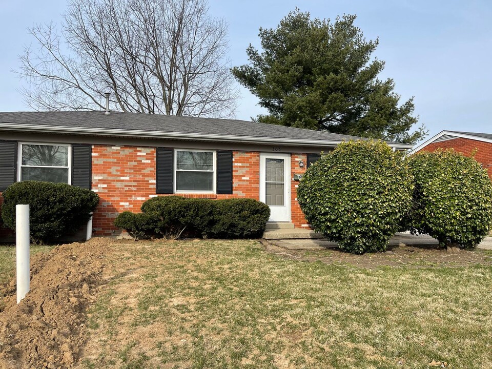 305 Harvard Dr in Lexington, KY - Building Photo